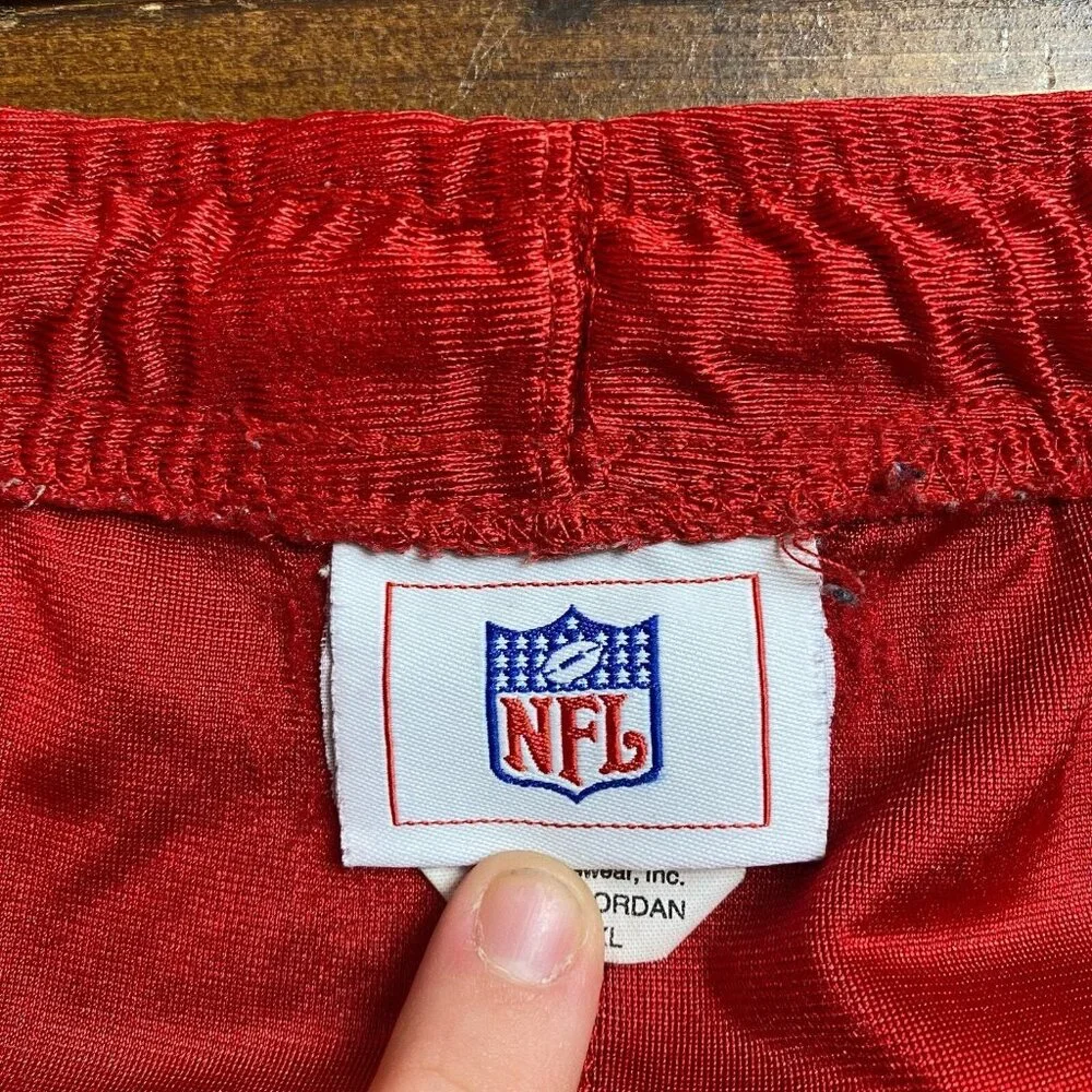 NFL Atlanta Falcons men's red Basketball shorts size XL Athletic 8.5” inseam - Picture 3 of 10
